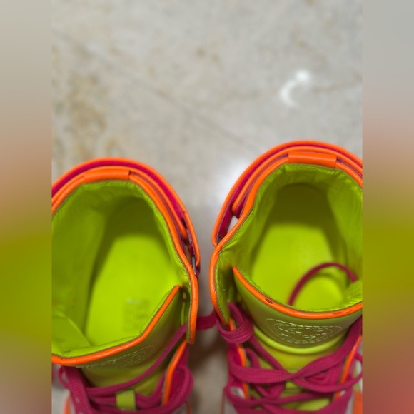 New - Gucci Woman’s Signature High Top \'Fluo Matt\' 
Size 39